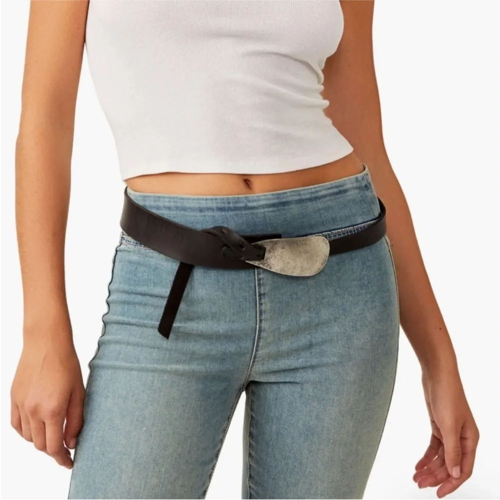 Free People Oyster Bay Hip Belt In Black & Silver Buff leather belt s/m